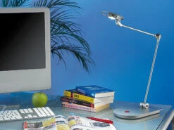 Lunartec Schreibtischleuchten:Energiespar-Tischlampe "Ophelia" Mit 3-Watt-HiPower-LED -Lunartec Shop nc6182 1