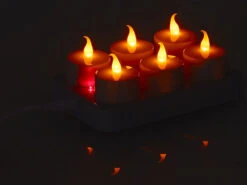 Lunartec LED Teelichter Aufladbar:3er-Set, Je 6 LED-Akku-Teelichter, Flackernde Flamme, Teelichthalter -Lunartec Shop nx5633 7