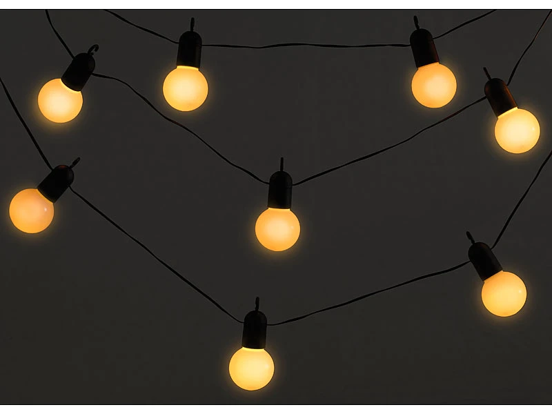 Lunartec Lichterkette Glühbirne:LED-Lichterkette Mit 20 Lämpchen, 1,2 Watt, Warmweiß, 475 Cm, IP44 6 Lunartec Lichterkette Glühbirne:LED-Lichterkette Mit 20 Lämpchen, 1,2 Watt, Warmweiß, 475 Cm, IP44 – Bild 4