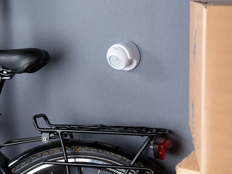 Luminea Runde Taschenlampe:Kabelloser LED-Strahler, Bewegungssensor, Versandrückläufer 10 Luminea Runde Taschenlampe:Kabelloser LED-Strahler, Bewegungssensor, Versandrückläufer – Bild 8