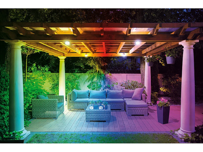 Luminea RGB LED:Wetterfester RGBW-LED-Fluter, 16 Farben & Weiß, 10 W, 750 Lm, IP65 10 Luminea RGB LED:Wetterfester RGBW-LED-Fluter, 16 Farben & Weiß, 10 W, 750 Lm, IP65 – Bild 8