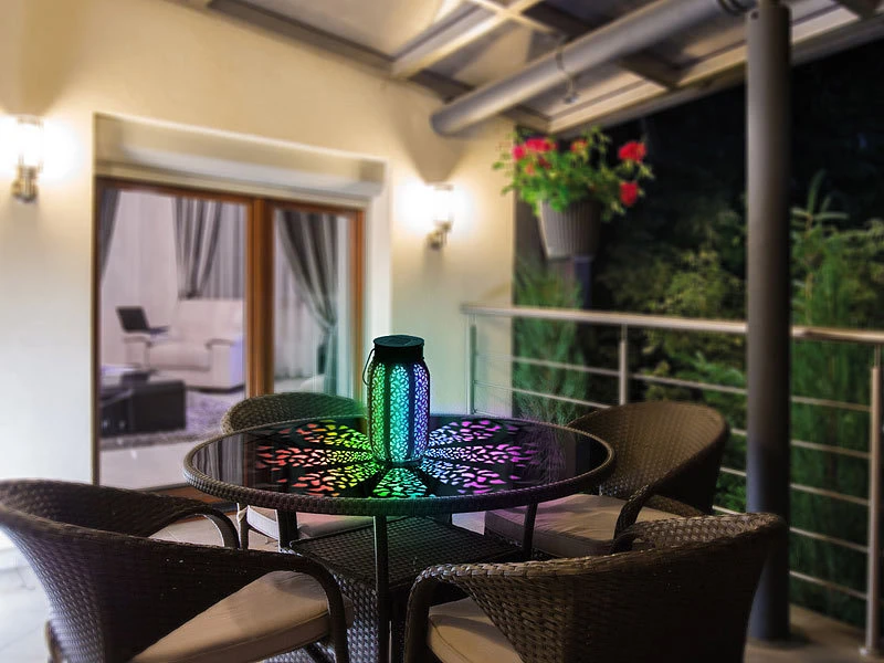 Lunartec Solarwindlichter:Smarte Solar-Laterne Aus Metall Mit RGB-CCT-LEDs, App, 2er-Set 10 Lunartec Solarwindlichter:Smarte Solar-Laterne Aus Metall Mit RGB-CCT-LEDs, App, 2er-Set – Bild 8